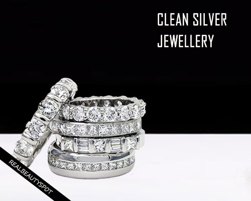 TIPS FOR CLEANING SILVER JEWELLERY